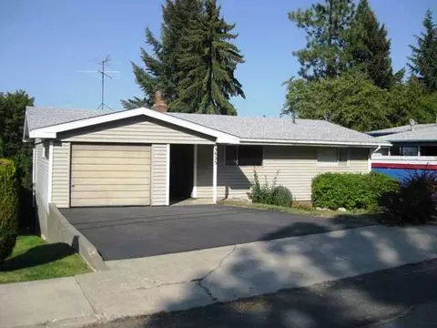 3823 E 16th Ave, Spokane, WA 99223 photo 1