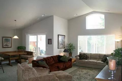 1636 E Vanetta Ln, Spokane, WA 99217 photo 2