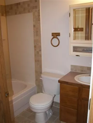 2121 E Longfellow, Spokane, WA 99207 photo 4