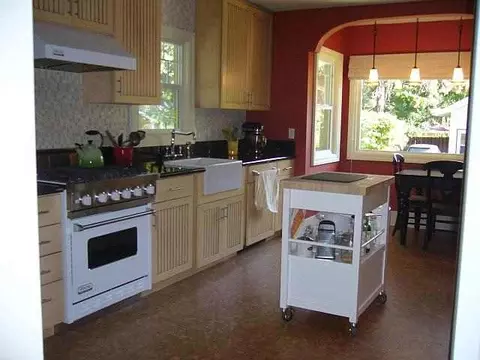 943 E 17th, Spokane, WA 99203 photo 4