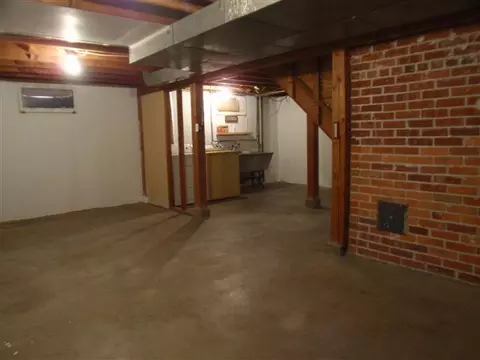 1027 E 40th Ave, Spokane, WA 99203 photo 7