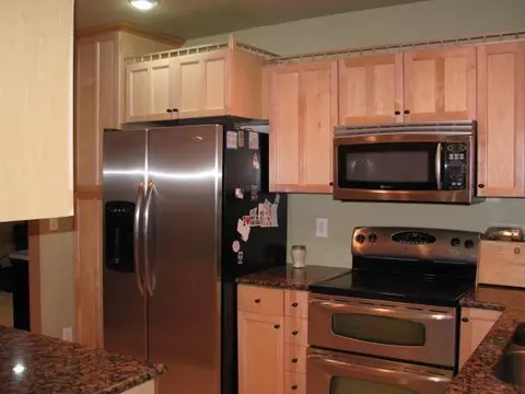 403 E Hoffman Ave, Spokane, WA 99207 photo 5