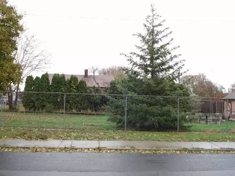 802 E Longfellow Ave, Spokane, WA 99207 photo 1