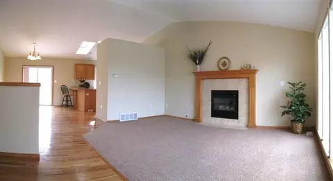 602 E Bridle Trail Rd, Colbert, WA 99005 photo 2