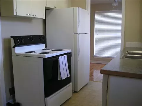 1018 E 40th, Spokane, WA 99223 photo 5