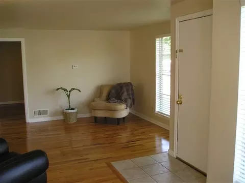 1018 E 40th, Spokane, WA 99223 photo 3