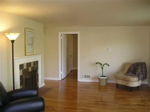 1018 E 40th, Spokane, WA 99223 photo 4