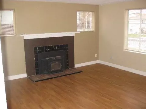 2424 E Longfellow Ave, Spokane, WA 99207 photo 4