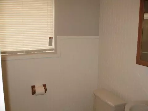 2424 E Longfellow Ave, Spokane, WA 99207 photo 7