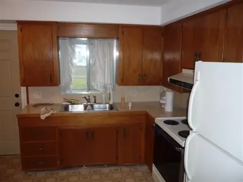 1409 E Bismark, Spokane, WA 99208 photo 3