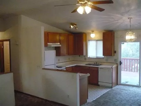963 E 11th Ave, Spokane, WA 99202 photo 4