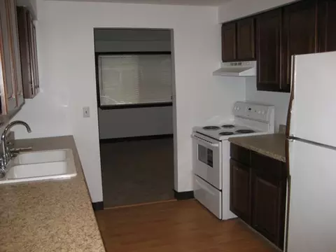 2304 E 4th Ave, Spokane, WA 99202 photo 4