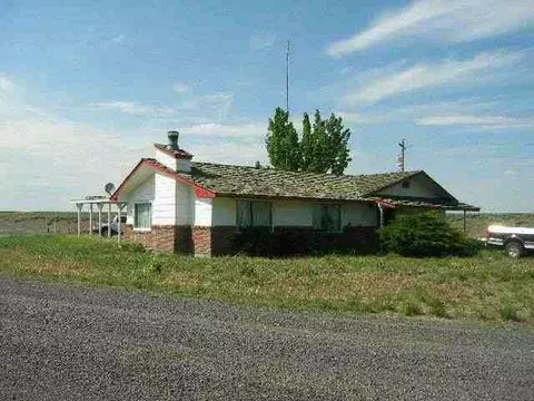 910 S Booker, Othello, WA 99344 photo 7