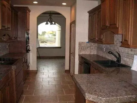 1011 Christopher Ln, Pasco, WA 99301 photo 2
