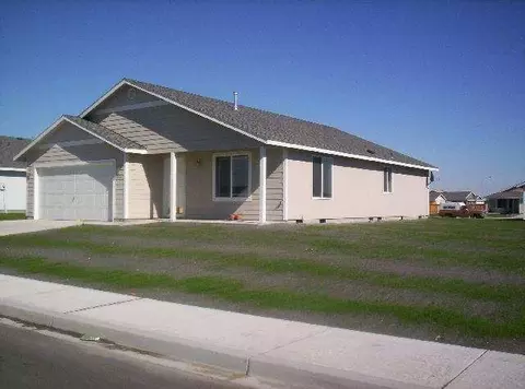 4215 Cornishlane, Pasco, WA 99301 photo 1