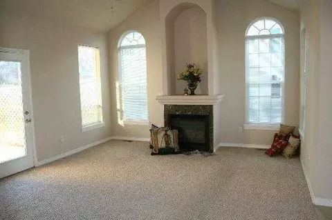 3804 Adobe, Pasco, WA 99301 photo 2