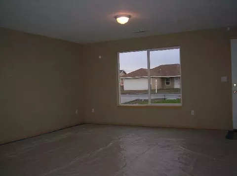 2303 Alvina St, Pasco, WA 99301 photo 3
