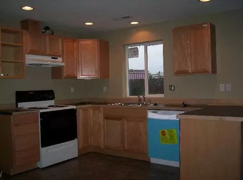 2303 Alvina St, Pasco, WA 99301 photo 1