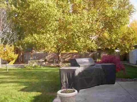 5611 W Melville, Pasco, WA 99301 photo 7