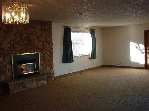 825 Elm, Othello, WA 99344 photo 3