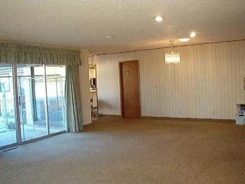 825 Elm, Othello, WA 99344 photo 4
