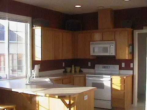 6208 Comiskey Dr, Pasco, WA 99301 photo 2