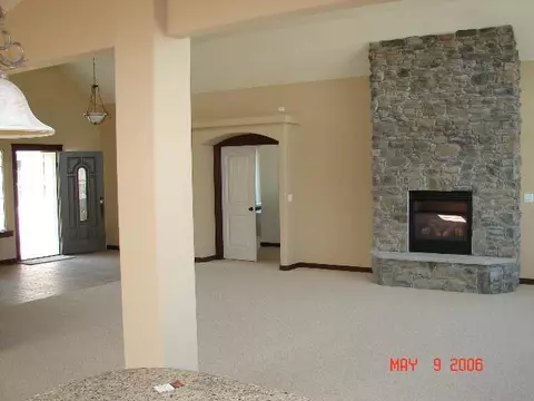 8219 Hudson, Pasco, WA 99301 photo 2