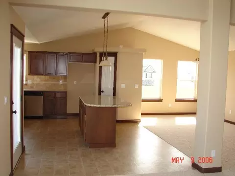 8219 Hudson, Pasco, WA 99301 photo 5