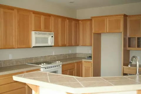 2 Marigold, Pasco, WA 99301 photo 4