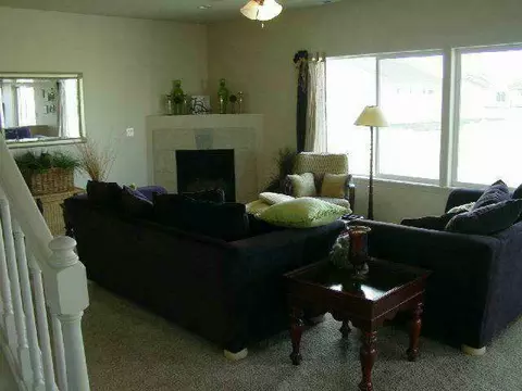4212 Monterey Dr, Pasco, WA 99301 photo 2