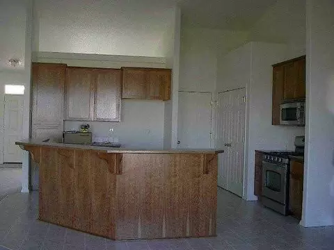 7919 Salmon Dr, Pasco, WA 99301 photo 4