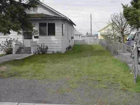 826 S 6th Ave, Pasco, WA 99301 photo 8