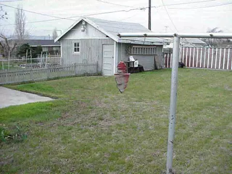 826 S 6th Ave, Pasco, WA 99301 photo 4