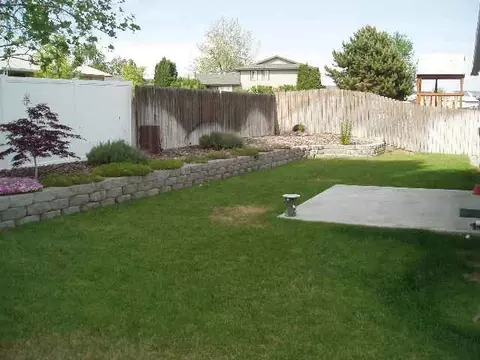 3909 Meadow View Dr, Pasco, WA 99301 photo 4