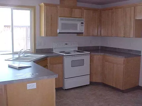 5203 Texada, Pasco, WA 99301 photo 4