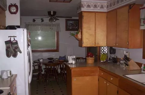 1920 Agate, Pasco, WA 99301 photo 1