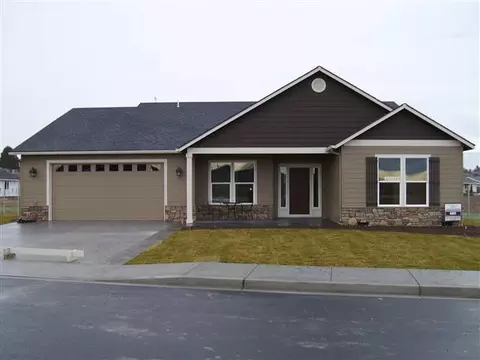 4501 Meadow View Dr, Pasco, WA 99301 photo 1