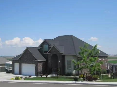 4607 Adobe Dr, Pasco, WA 99301 photo 1