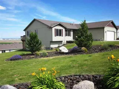 4411 Tusayan Ct, Pasco, WA 99301 photo 1