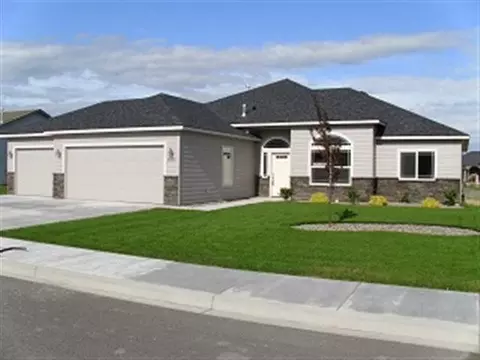 3429 Angelo Ln, Pasco, WA 99301 photo 1