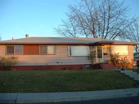 2111 N 19 Th Dr, Pasco, WA 99301 photo 1