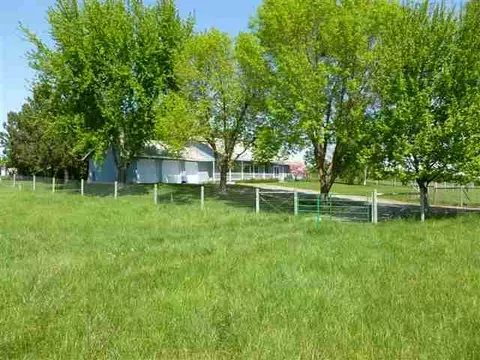 551 Gemini Dr, Pasco, WA 99301 photo 1