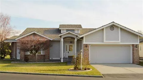 224 Willow Ct, Pasco, WA 99301 photo 1