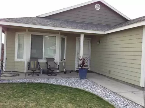 9108 Jersey Dr, Pasco, WA 99301 photo 1