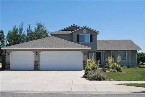 5307 Bakerloo Ln, Pasco, WA 99301 photo 1