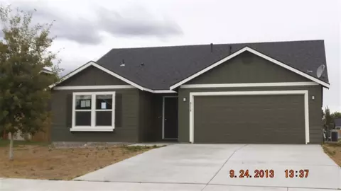 6114 Ochoco Ln, Pasco, WA 99301 photo 1