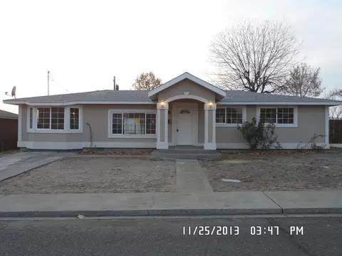 2102 N 19th Dr, Pasco, WA 99301 photo 1