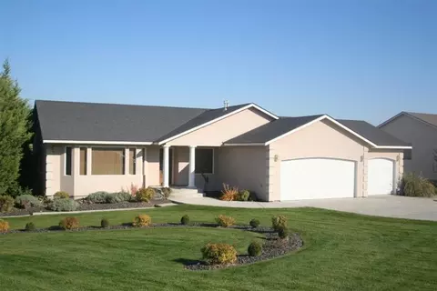 4519 Tusayan Dr, Pasco, WA 99301 photo 1