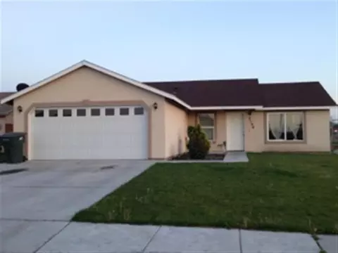 2104 E Alvina St, Pasco, WA 99301 photo 1