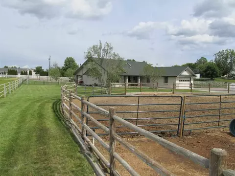 2921 Road 64, Pasco, WA 99301 photo 1